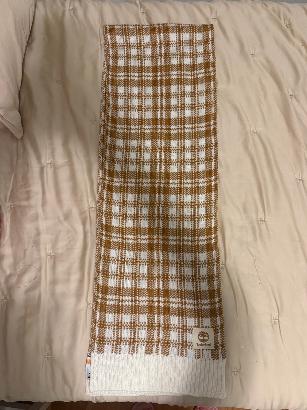 Timberland Plaid Knit Scarf Tan White Neutral OS NWOT - Picture 3 of 11